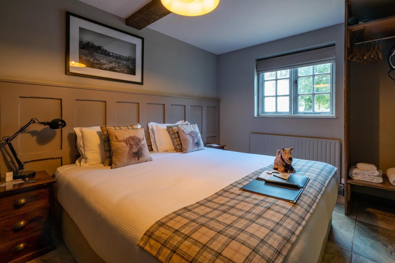 Bourne Valley Inn Saint Mary Bourne Екстер'єр фото