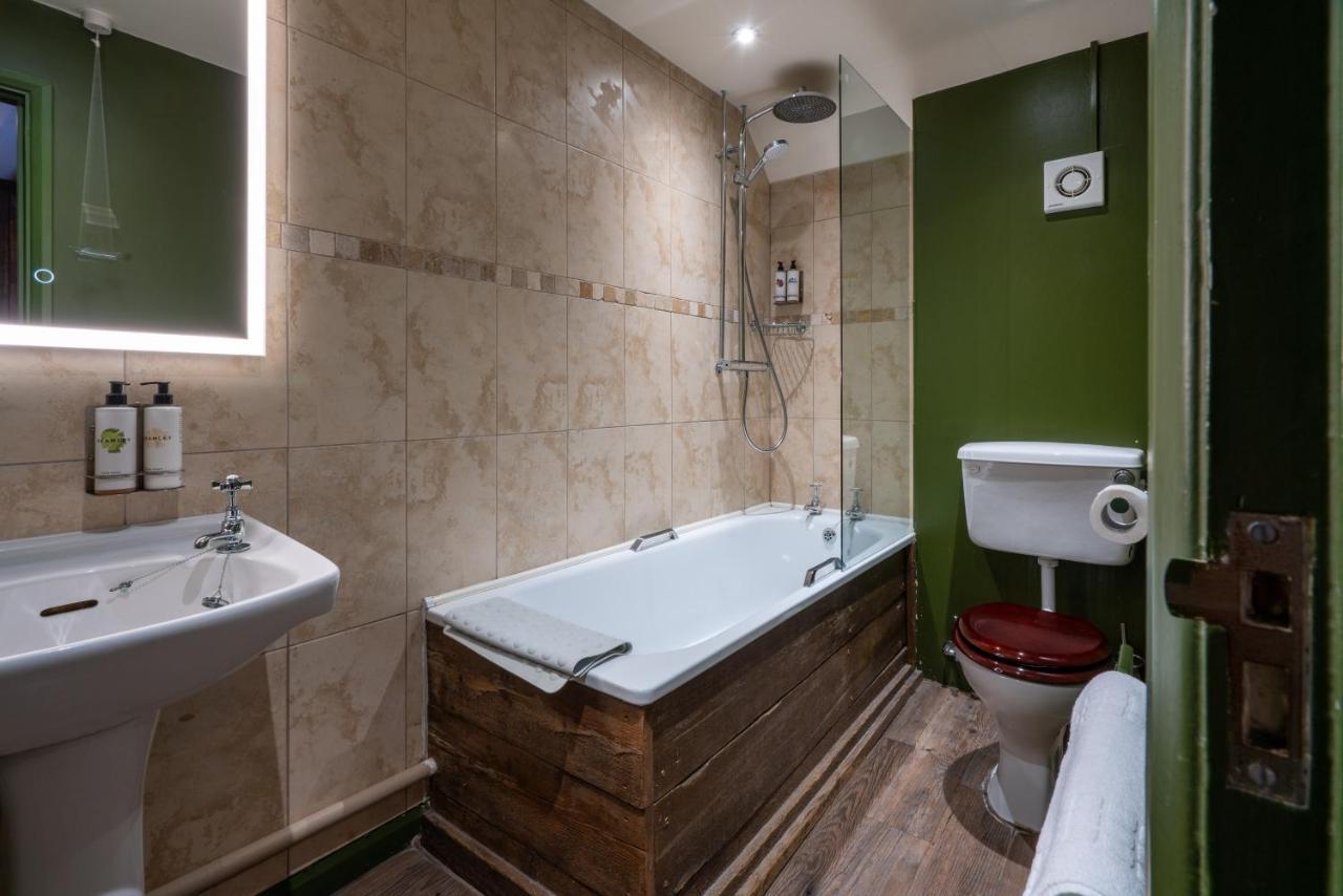 Bourne Valley Inn Saint Mary Bourne Екстер'єр фото