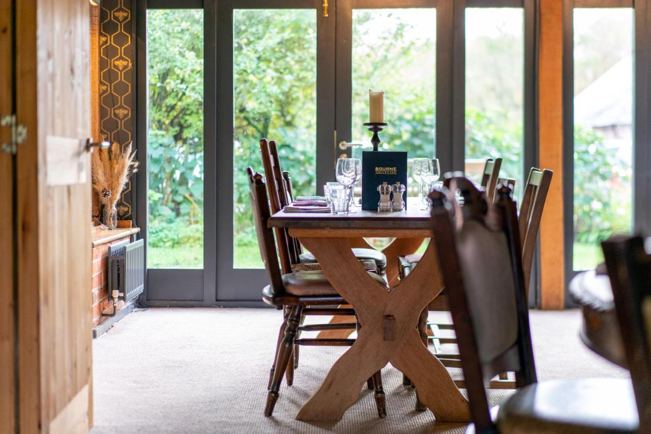 Bourne Valley Inn Saint Mary Bourne Екстер'єр фото
